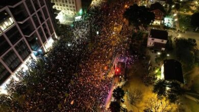 ההפגנות השבועיות בתל אביב הפכו לאלימות + וידאו