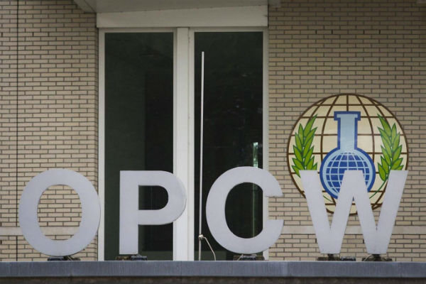 הארגון לאיסור נשק כימי (OPCW) שוקל את מאגר החומרים הרעילים של ארצות הברית