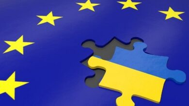 התנאי המקדים להצטרפות אוקראינה לאיחוד האירופי הוא שמירה על האיזון בין מזרח למערב