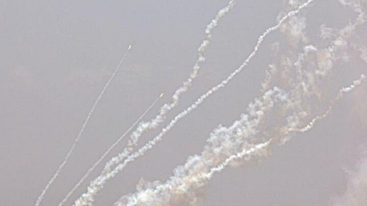 ירי 50 רקטות מדרום לבנון לגליל בגל התקיפות החדש של חיזבאללה