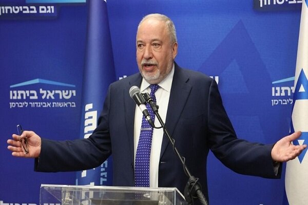 “ליברמן” לפוליטיקאים ישראלים: סתום את הפה!