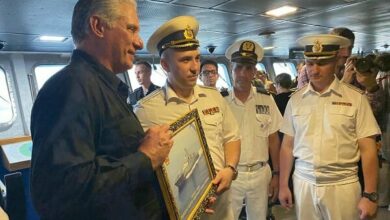 ביקור נשיא קובה בספינה ובצוללת הרוסית