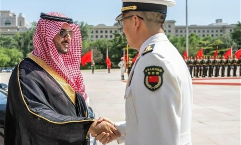 האיש מספר 3 של ערב הסעודית בבייג’ין; קניית נשק למטרות פוליטיות