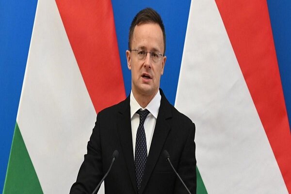 הונגריה מוכנה לתווך בין רוסיה לאיחוד האירופי