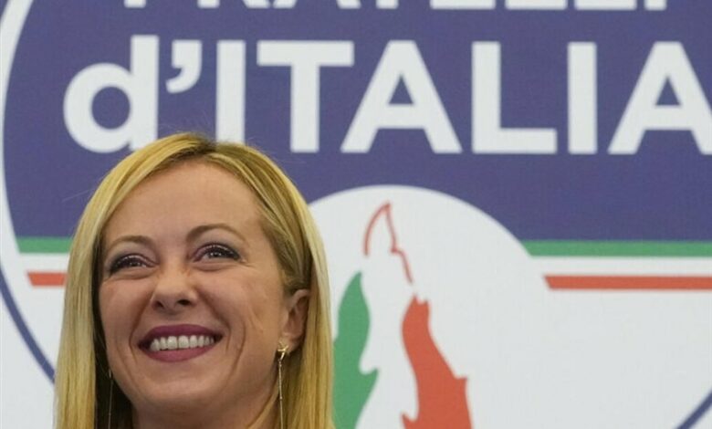 הסנאט האיטלקי אישר את הרפורמות השנויות במחלוקת של מלוני