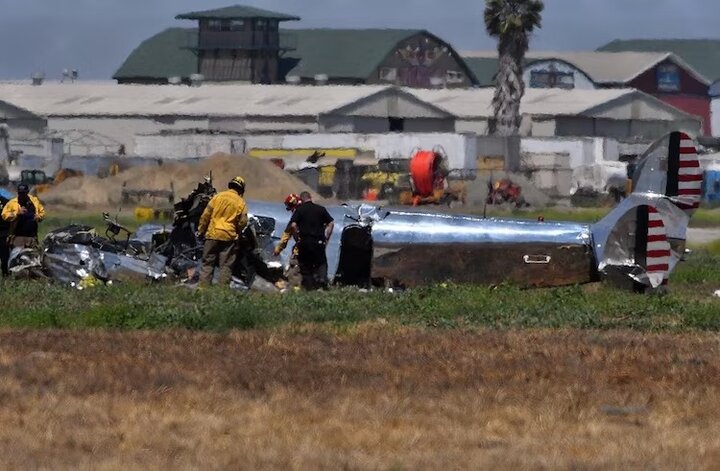 התרסקות מטוס מלחמת העולם השנייה בקליפורניה/ 2 בני אדם נהרגו