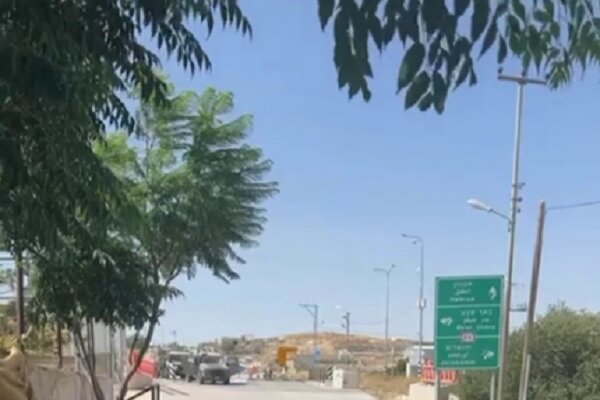 מבצע התנגדות נגד חיילים ציונים בדרום חברון + וידאו
