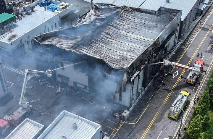 שריפה במפעל סוללות הליתיום בסיאול/ 21 אנשים שנלכדו בלהבות