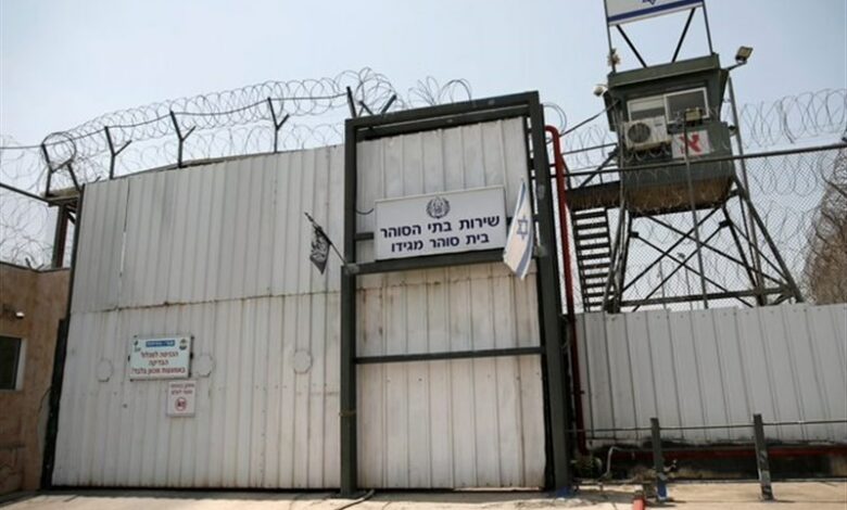 השב”כ הישראלי מכיר בכך שבתי הכלא של המשטר הזה מלאים