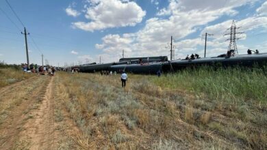 ירידת רכבת ברוסיה/ 2 אנשים נהרגו ועשרות נפצעו + וידאו