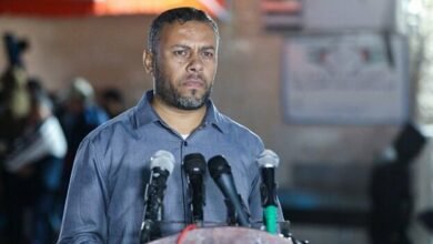 בכיר בעזה: אלפי משאיות סיוע תקועות במעברים, קורא לטראמפ להתערב /רצועת עזה , סיוע הומניטרי , משבר הומניטרי , המשטר הציוני , נשיא טראמפ